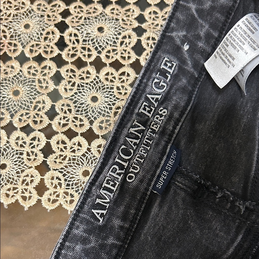 American Eagle Outfitters Men’s Washed Black Skinny Jeans